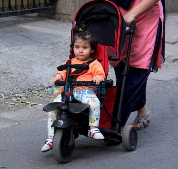 inaaya naumi kemmu snapped in khar 2 4