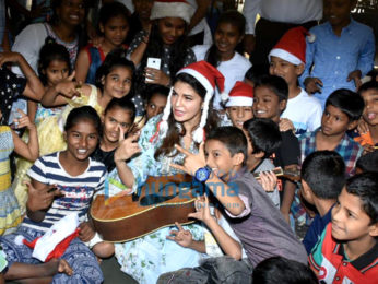 Jacqueline Fernandez celebrates Christmas with kids at an orphanage