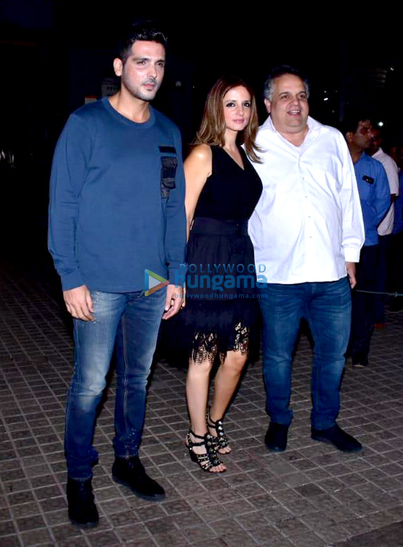 janhvi kapoor sara ali khan and others grace the special screening of kedarnath 5