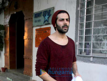 Kartik Aaryan spotted in Andheri