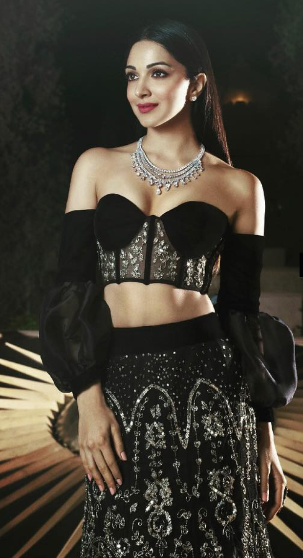 Kiara Advani in Manish Malhotra Couture for Isha Ambani sangeet (3)