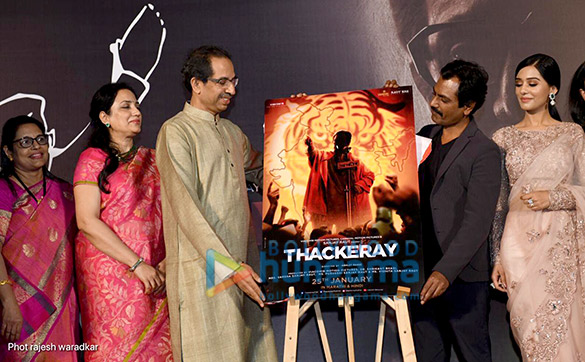 nawazuddin siddiqui amrita rao and others grace the trailer launch of thakeray 2