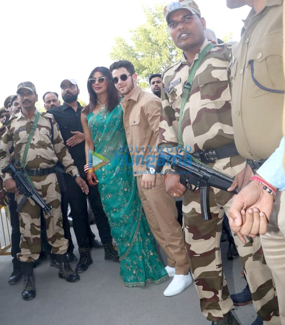 priyanka chopra nick jonas and others snapped at the airport in jodhpur 7