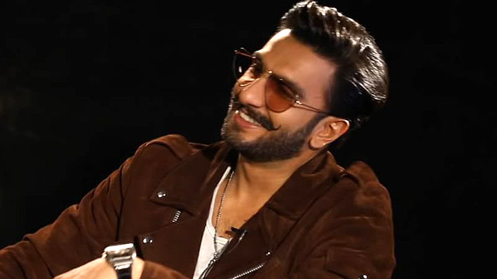 Ranveer Singh SLAYS in this exciting RAPID FIRE | Sara Ali Khan | Simmba Ranveer Singh SLAYS in this exciting RAPID FIRE | Sara Ali Khan | Simmba