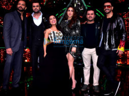 Ranveer Singh, Sara Ali Khan and Rohit Shetty snapped on sets of Indian Idol promoting their film ‘Simmba’
