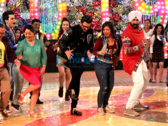 Ranveer Singh snapped on the sets of Tarak Mehta Ka Ooltaah Chashmah