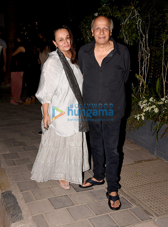 richa chadda ali fazal and others snapped in juhu 2