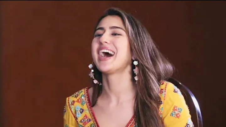 Sara Ali Khan: “Shah Rukh Khan, how are you just so amazing?” | RAPID FIRE | Kedarnath Sara Ali Khan: “Shah Rukh Khan, how are you just so amazing?” | RAPID FIRE | Kedarnath