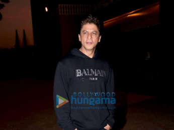 Shah Rukh Khan, Anushka Sharma, Katrina Kaif and Aanand L Rai snapped during Zero promotions at Taj Lands End, Bandra