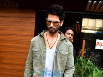 Shahid Kapoor snapped after a photoshoot in Bandra