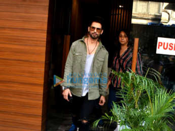 Shahid Kapoor snapped after a photoshoot in Bandra
