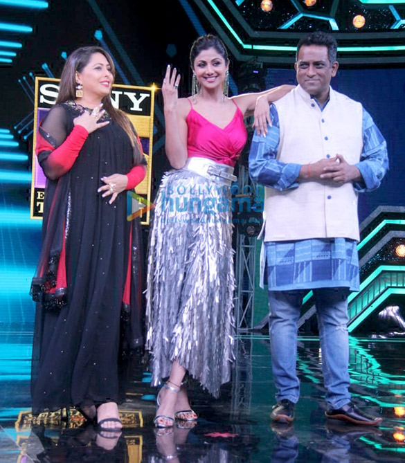 shilpa shetty anurag basu and geeta kapoor snapped at the launch of super dancer 3 2