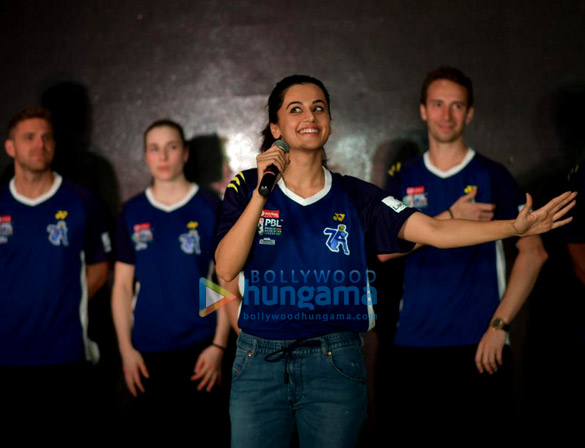 taapsee pannu snapped at the unveiling of the new jersey of her badminton team pune7aces 4