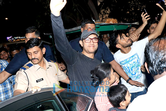 aamir khan spotted in bandr 5