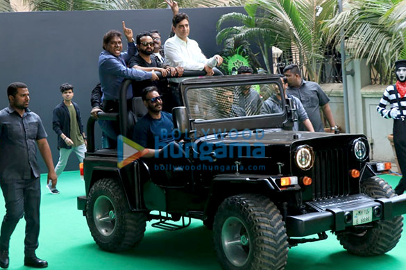ajay devgn anil kapoor madhuri dixit and others grace the trailer launch of total dhamaal 1