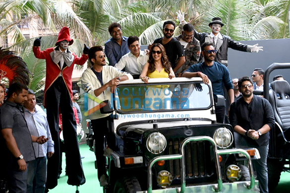 ajay devgn anil kapoor madhuri dixit and others grace the trailer launch of total dhamaal 8