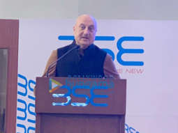 Anupam Kher rings the bell to open stock market to promote his film 'The Accidental Prime Minister'