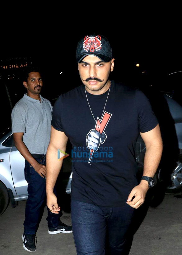 arjun kapoor abhay deol and others spotted at soho house in juhu 8