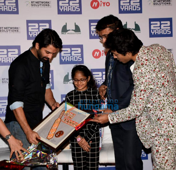 celebs grace the trailer launch of 22 yards 5