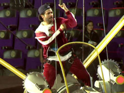 DON’T MISS: The Hit Machine Varun Dhawan’s ROCKING Performance at  Nickelodeon Kids Choice Awards 2018