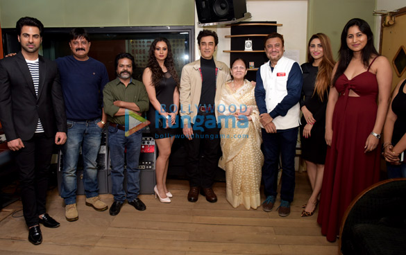 faisal khan and cast of the film factory grace the mahurat of the film 2