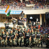 Varun Dhawan delivers a power packed performance at Attari Border on Republic Day 2019 (watch videos)