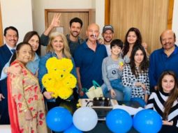 Hrithik Roshan celebrates his birthday with dad Rakesh Roshan, shares a happy family photo after surgery