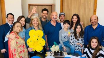 Hrithik Roshan celebrates his birthday with dad Rakesh Roshan, shares a happy family photo after surgery