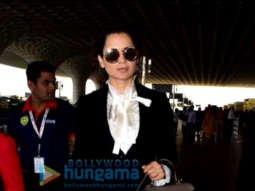 Kangana Ranaut, Jacqueline Fernandez and others snapped at the airport