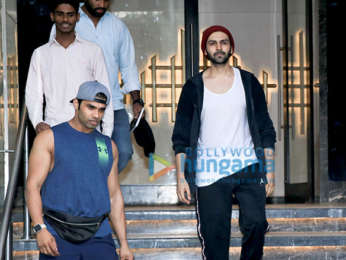 Kartik Aaryan snapped at the gym in Juhu