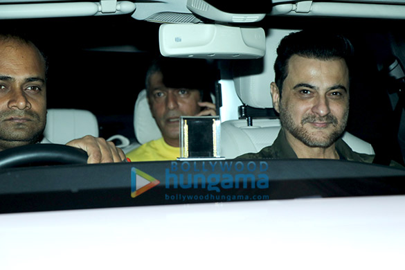 malaika arora arjun kapoor and others spotted at soho house in juhu 2