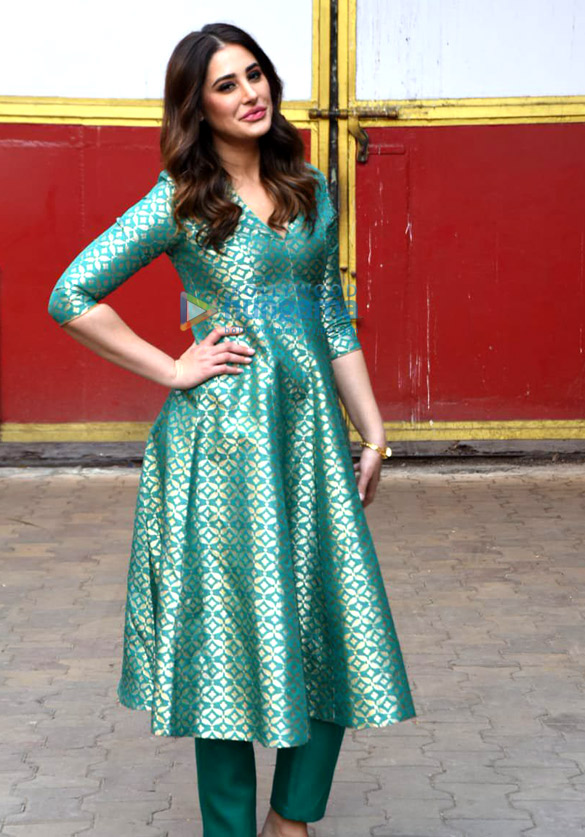 nargis fakhri snapped promoting her film amavas in mumbai 4