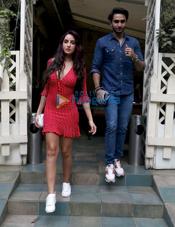 nora fatehi and rohan mehra spotted at smoke house deli in khar 1