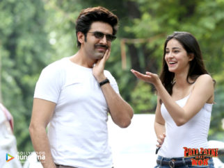 Movie Wallpapers Of The Movie Pati Patni Aur Woh
