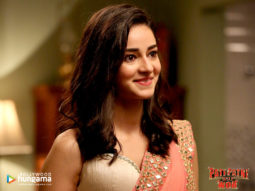Movie Wallpapers Of Pati Patni Aur Woh