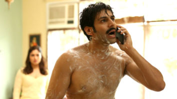 Movie Wallpapers Of The Movie Pati Patni Aur Woh