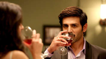 Movie Wallpapers Of The Movie Pati Patni Aur Woh