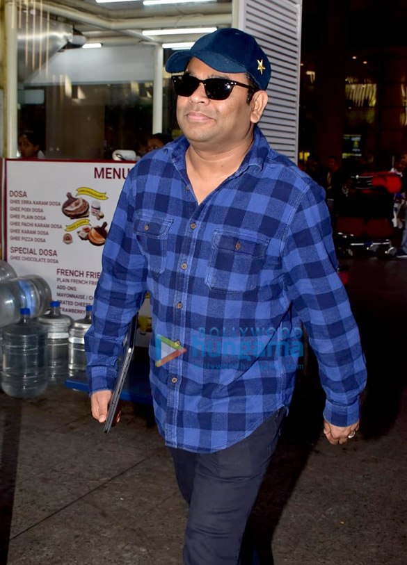 rani mukerji a r rahman and maniesh paul snapped at the airport 2