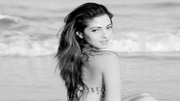 Celebrity Photos of Riya Sen