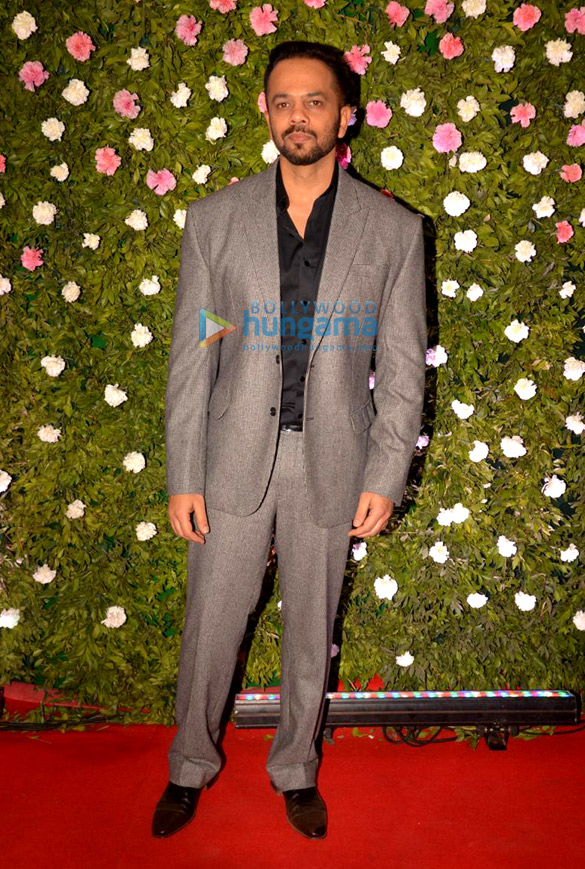 salman khan shah rukh khan amitabh bachchan and others grace raj thackerays son amit thackeray mitali borudes wedding reception 15