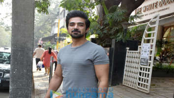 Saqib Saleem spotted after a salon session in Bandra