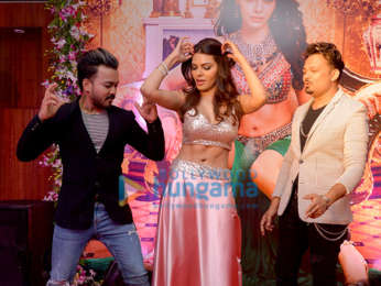 Sherlyn Chopra snapped at Tunu Tunu album launch