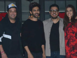 Shraddha Kapoor, Kriti Sanon, Varun Sharma etc Spotted during Dinner
