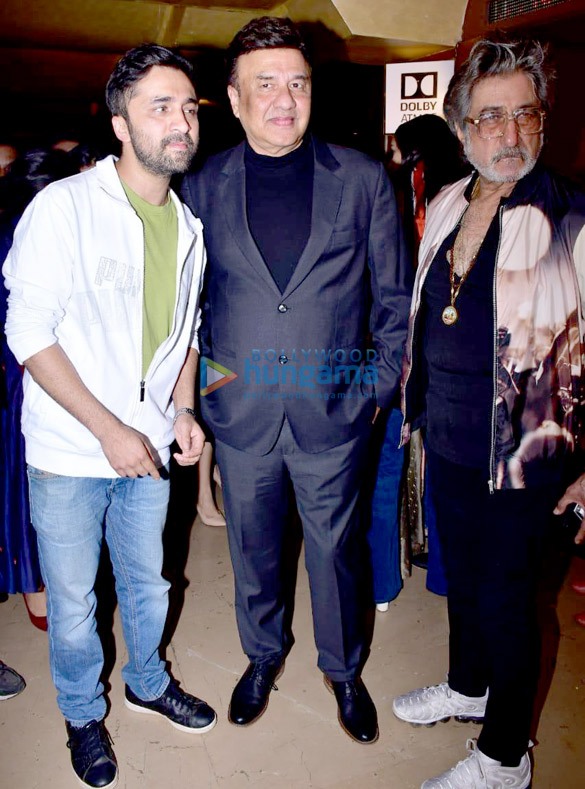 shraddha kapoor shakti kapoor siddhant kapoor and others snapped at bombairiya screening 5