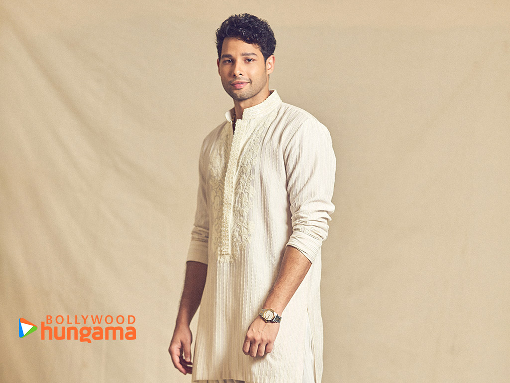 Siddhant Chaturvedi Siddhant Chaturvedi