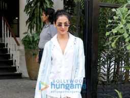 Sonal Chauhan, Kritika Kamra, Krystle DSouza and Athiya Shetty spotted at Soho House in Juhu