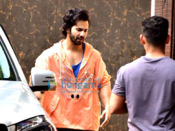 Varun Dhawan spotted at gym in Juhu