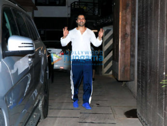 Varun Dhawan spotted at the gym in Juhu