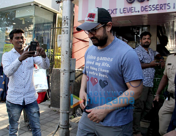 aamir khan snapped at a spa 4 2