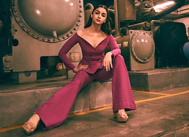 Alia Bhatt completed 300 squats in 720 minutes leaving our jaws on the floor